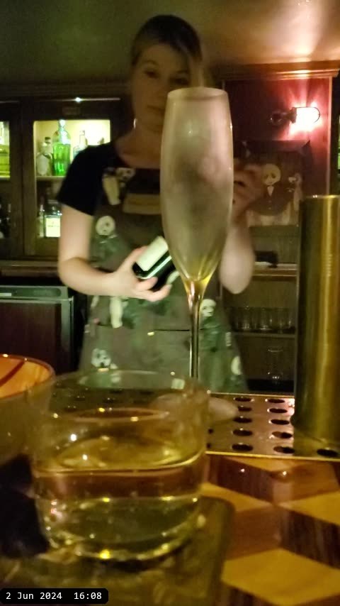 20240602_210606.mp4